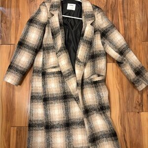 Old Navy Plaid Coat - Black and Tan